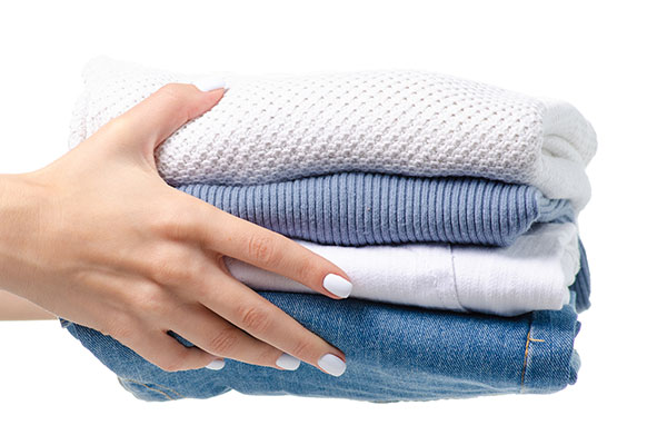 entretien linge à domicile, repassage, laundry at home, ironing, repassage chemise, repassage linge délicat, textiles fragiles