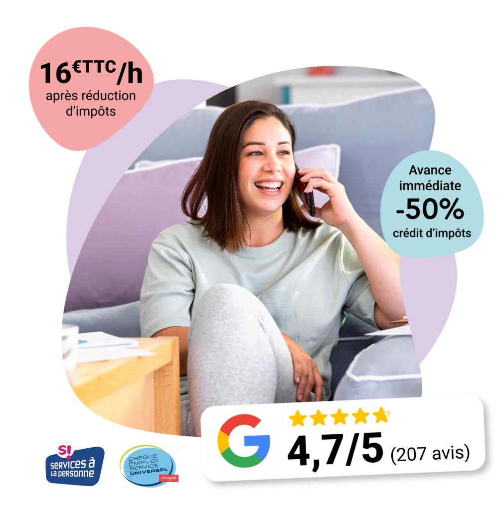 Photo d'une femme au téléphone détendue